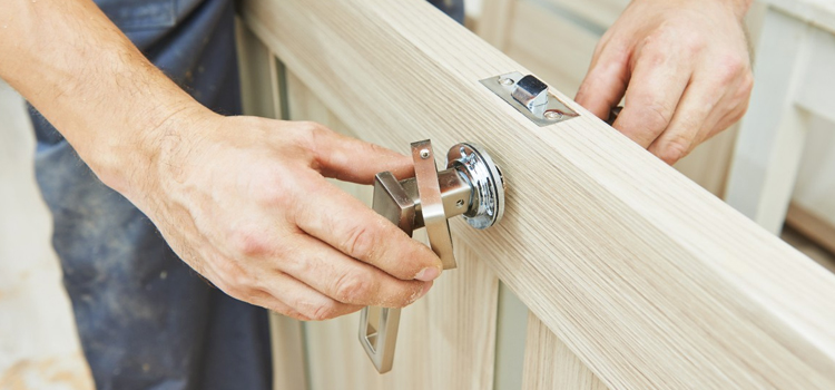 interior door repair New Smyrna Beach